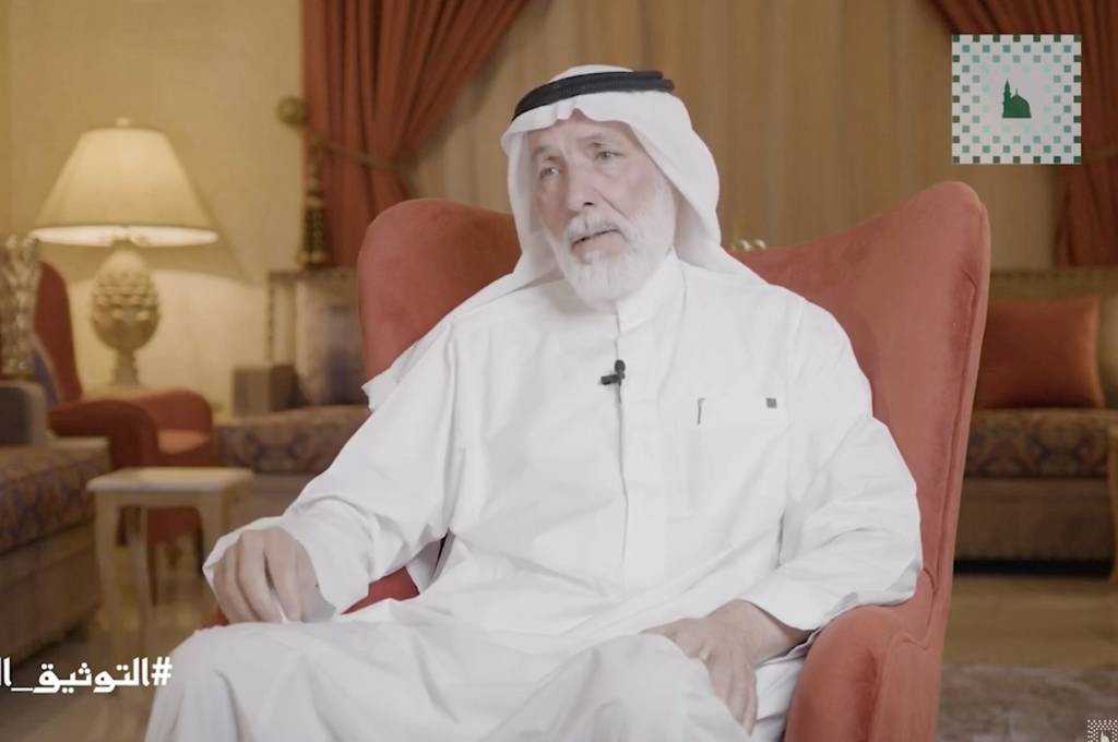عبدالحق بن بشير العقبي - يتحدث عن الشيخ محمد الأمين الشنقيطي